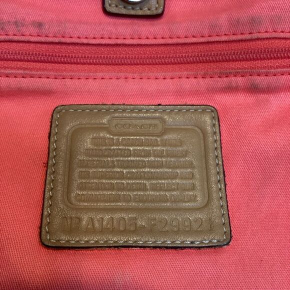 Coach Hadley Variegated Striped Convertible Duffle Satchel Tote - Picture 14 of 15